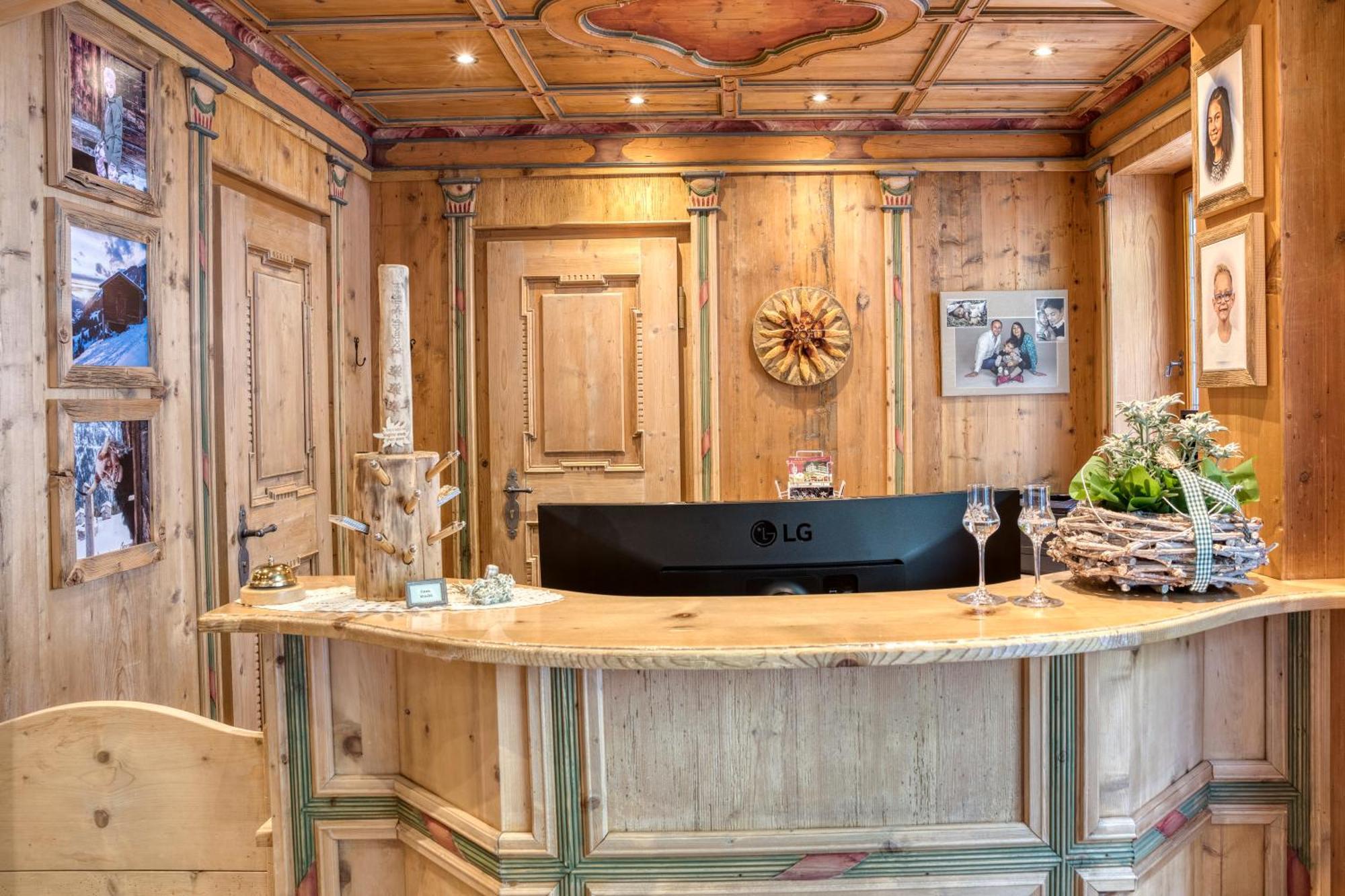 Hotel Edelweiss-Schloessl Kappl  Esterno foto