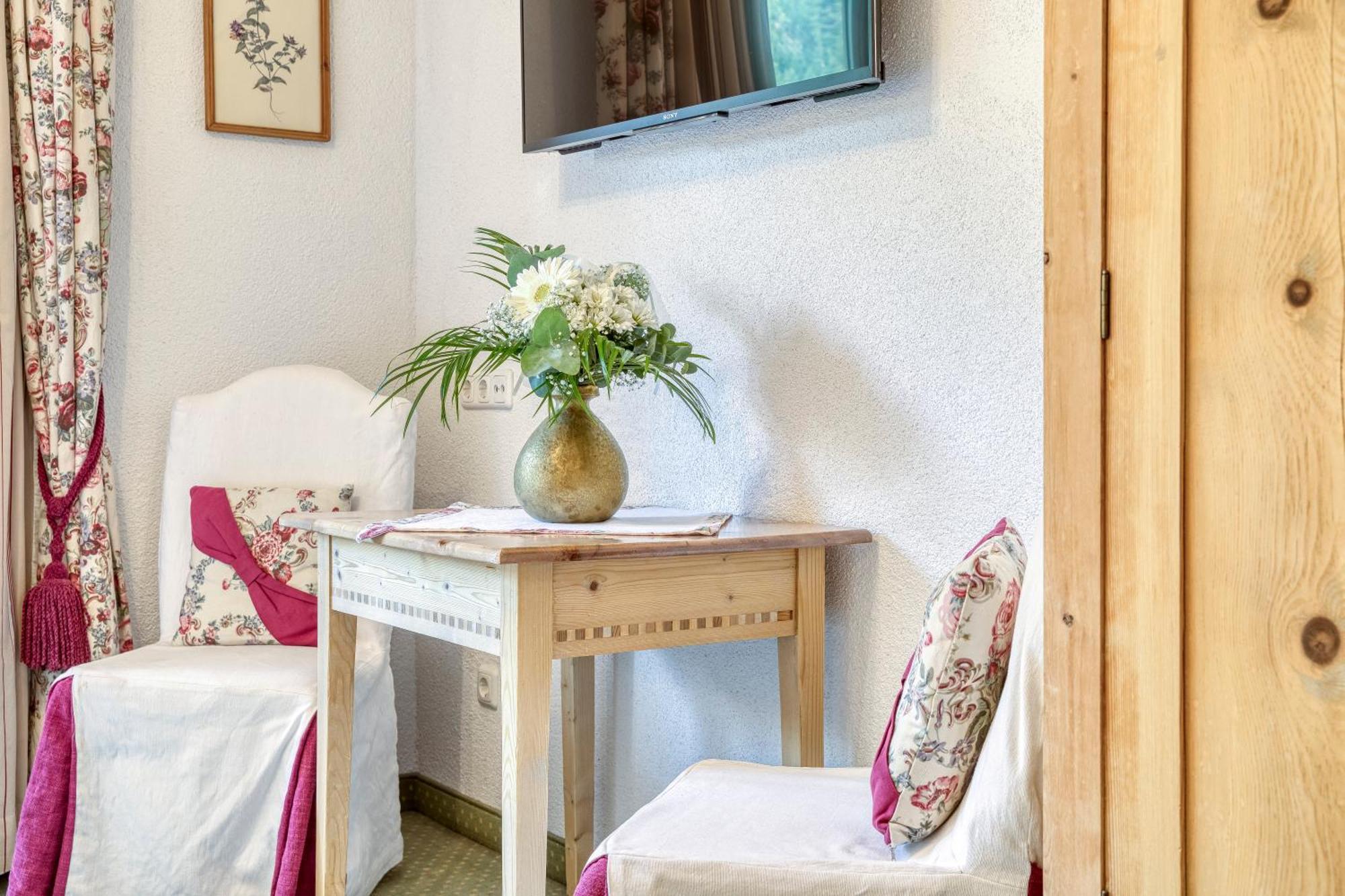 Hotel Edelweiss-Schloessl Kappl  Esterno foto