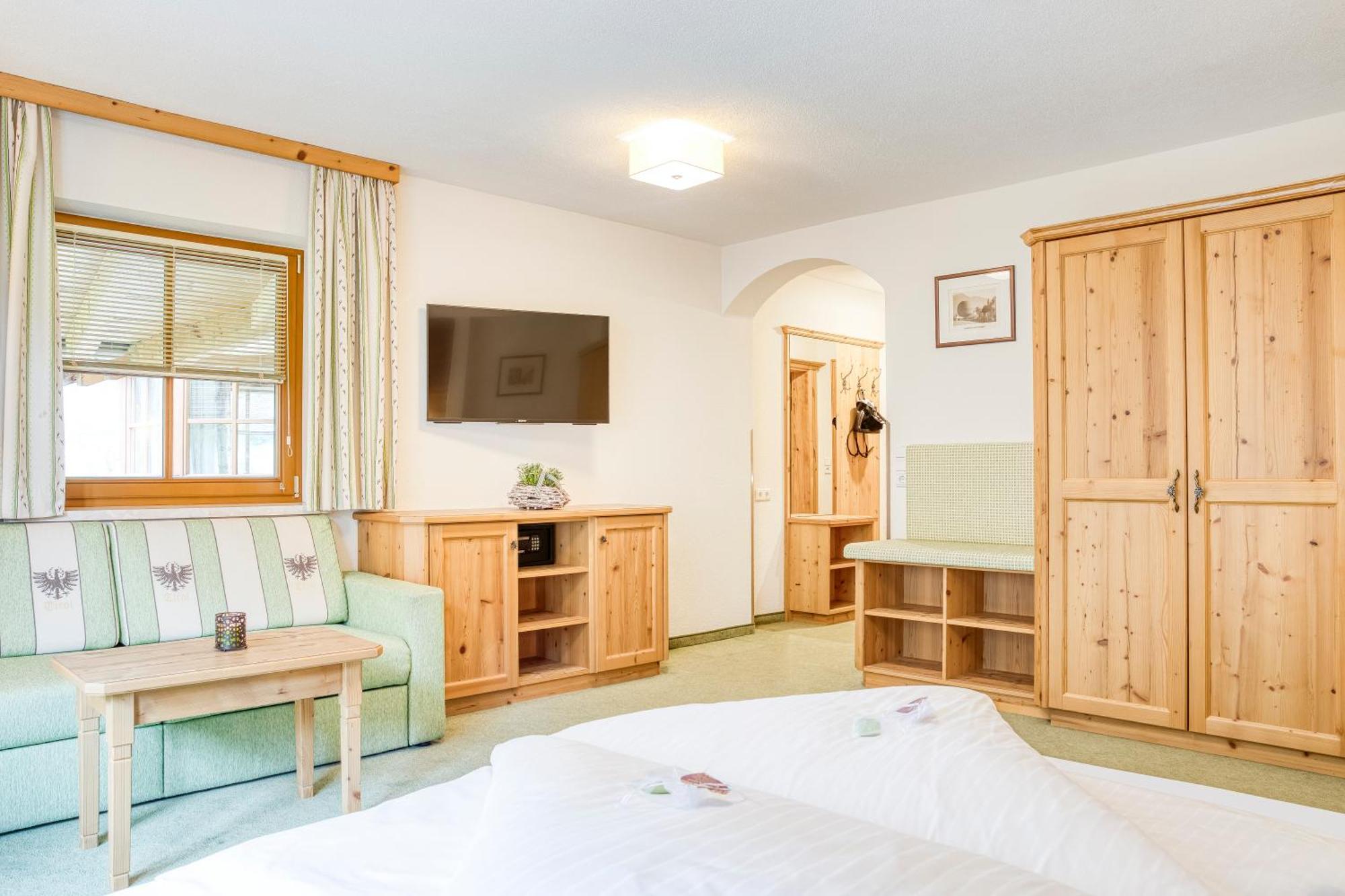 Hotel Edelweiss-Schloessl Kappl  Esterno foto